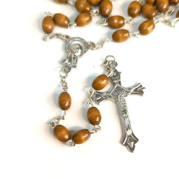 Wooden Bead & Silver Tone Catholic Rosary Necklace Prayer Beads - Picture 2 of 6